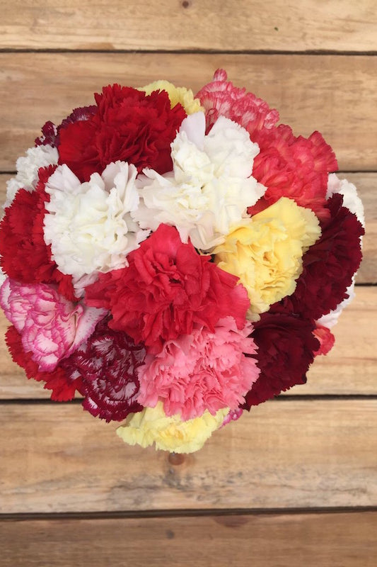Charming - Beautiful Carnations Bouquet