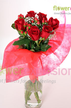6 Rose Bouquet - Valentine's Day Special