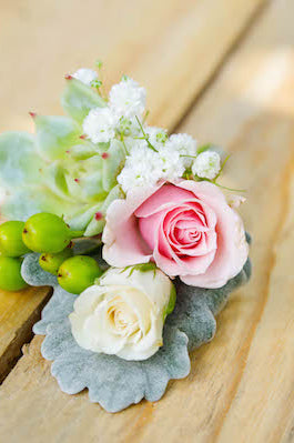Mixed Boutonniere