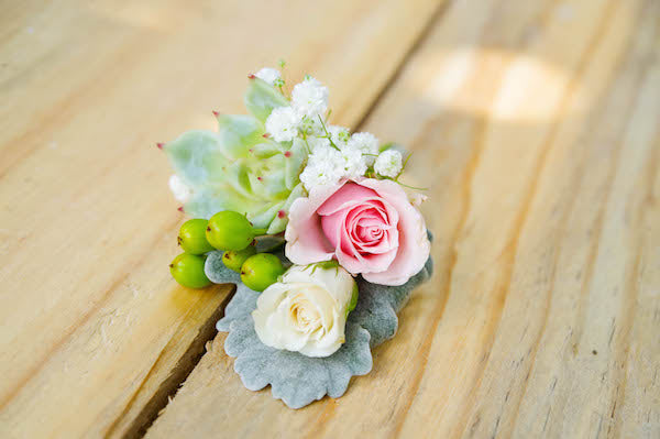 Mixed Boutonniere