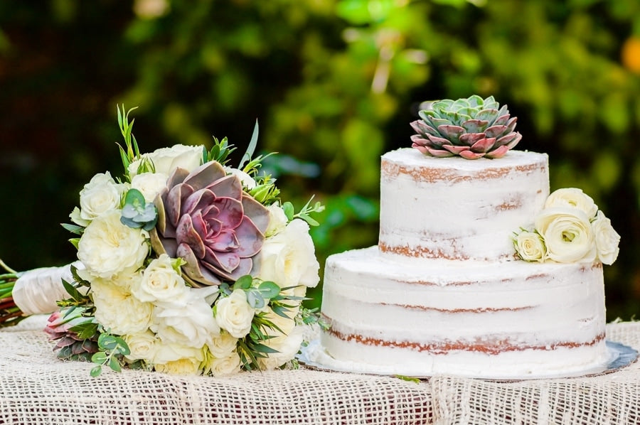 Modern-Bridal-Bouquet