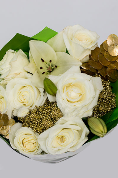 White/Gold Mix Centerpiece Medium