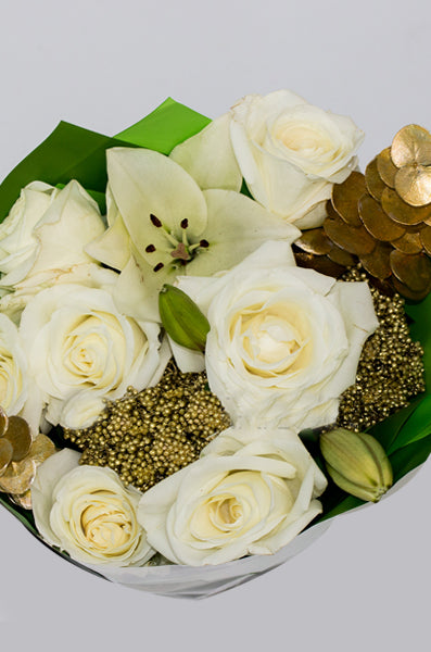 White/Gold Mix Centerpiece Medium