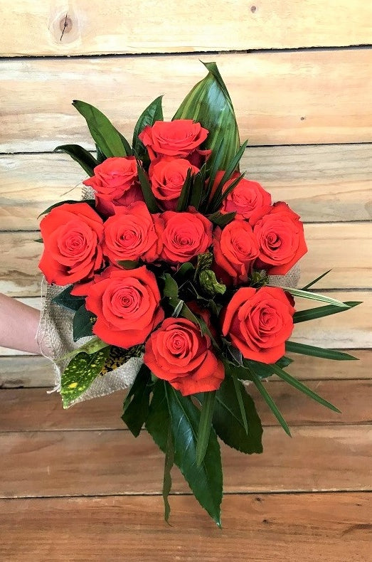 scented-red-roses-greenery