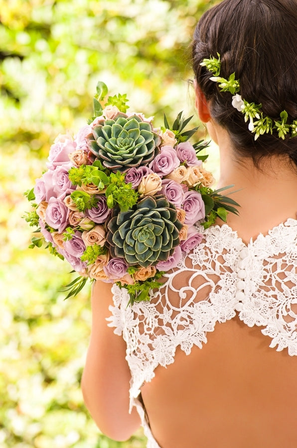 Succulent-Spray-Rose-Bridal-Bouquet