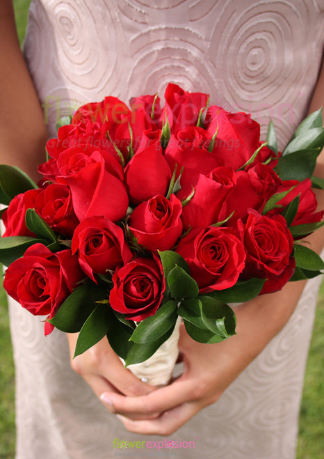 Bridesmaid Bouquet - 20 Roses
