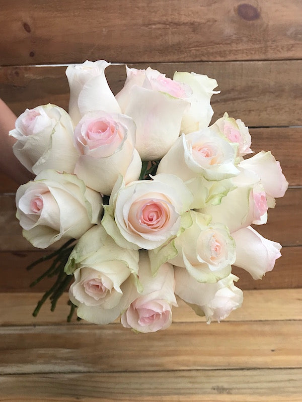 seniorita roses bouquet