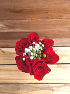 six rose bouquet